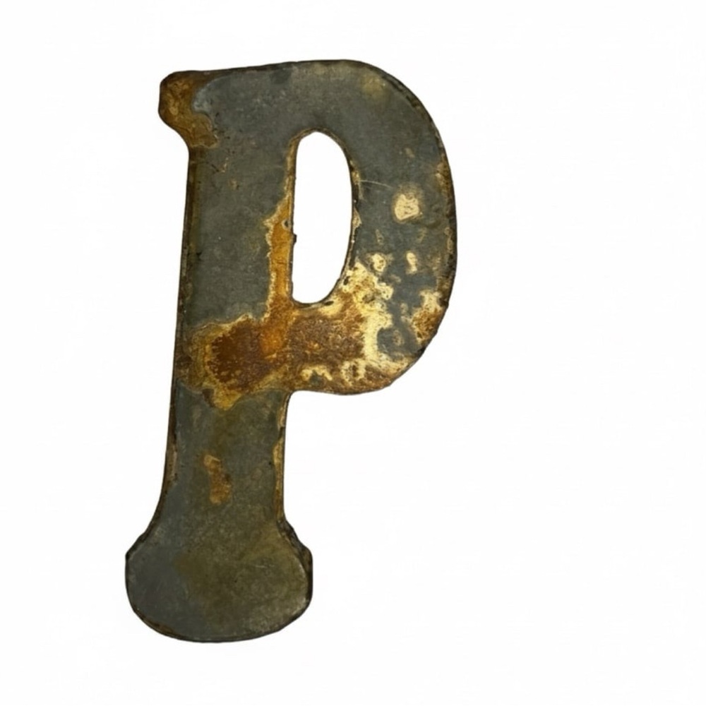 Rustic Metal Laser Cut Letter 'P' Decor